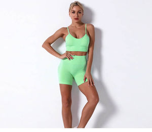 Best Quality Custom Made 2-Piece Yoga Set Crop <b>Top</b> Shorts Anti-Bacterial Breathable Quick Dry Eco-Friendly Spandex Polyester - Product Image 2