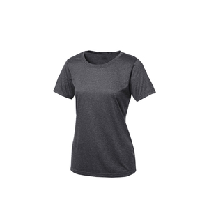 La tela suave le da a la camiseta de mujer una apariencia fresca con una comodidad suave, líneas limpias y un ajuste cómodo para el día a día. - Product Image 1
