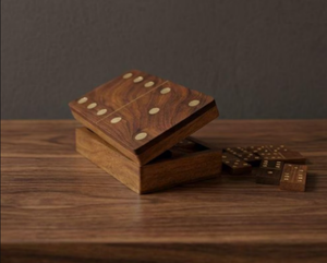 Jeu de société d'intérieur artisanal en résine et bois, écologique, avec dominos en bois de rose indien et jeu de tic-tac-toe, thème Pâques - Product Image 2