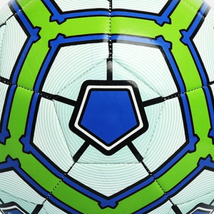 Balón de Fútbol para Jugar en el Patio, la Calle y el Campo, Ofrece un Manejo Suave y una Fuerte Retención de Aire para un Uso Prolongado - Product Image 6