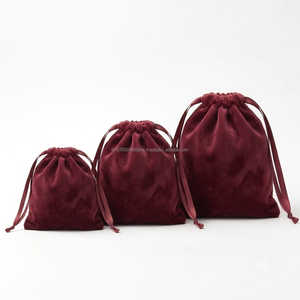 Pochette en velours bordeaux de qualité supérieure avec cordon de serrage, sac anti-poussière de luxe pour bijoux, emballage cadeau personnalisé avec logo pour boutique, vente en gros - Product Image 2
