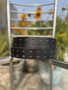 Cinturón Formal Negro Vintage para Hombre con Hebilla de Cobre y Diseño Clásico Hecho a Mano para Uso Diario - Product Image 2