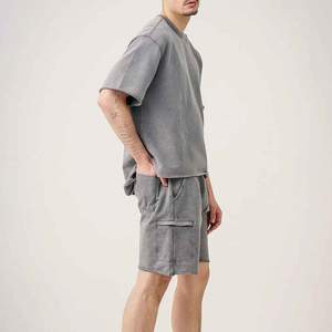 Ensemble T-shirt et Short de Sport d'Été pour Homme, Personnalisé avec Logo, Effet Délavé, Respirant, Manches Courtes, en Coton de Haute Qualité - Product Image 1