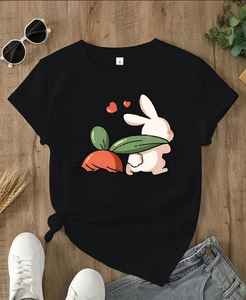 T-shirt d'été personnalisé en coton écologique avec imprimé papillon pastel, appliques en denim et velours côtelé, et décoration perlée - Product Image 1