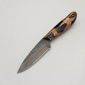 Couteau de chasse, de camping et de bushcraft à lame fixe en acier carbone, fait main sur mesure, avec manche hybride bois-résine, vente en gros OEM - Product Image 1
