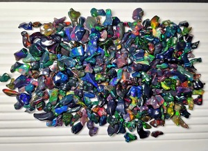 Opales éthiopiennes naturelles brutes, noires, irrégulières, polies, opalescentes, taille libre, pour la fabrication de bijoux, Mehradjuddin - Product Image 2