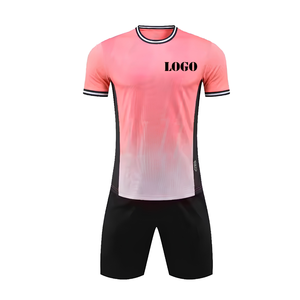 Maillots de football personnalisés noirs unisexes pour adultes, uniformes à manches courtes 100 % polyester à séchage rapide, kits de football d'équipe, vente en gros OEM - Product Image 1