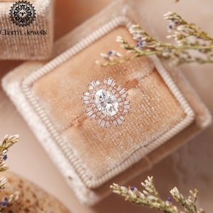 Bague de fiançailles ovale en moissanite pour femme, en or rose et argent, sertie de griffes, certifiée IGI, style classique et romantique, par Charm Jewells - Product Image 1