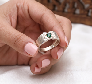 Wholesale Natural Round Cut <b>Emerald</b> Gemstone Prong Setting 925 Solid Sterling <b>Silver</b> Handmade Wedding and Party <b>Rings</b> Jewelry - Product Image 5