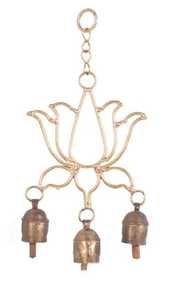 Placa Redonda Metálica Pintada con Campanas, Decoración Navideña Colgante - Product Image 3