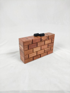 Pochette en bois faite à la main pour femmes sac à main de luxe avec motif de sac à main pour la mode moderne et les mariages - Product Image 4