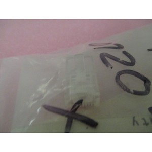 ขั้วต่อ AMAT 0720-91165 แบบ 8 ทาง FCC 68 - อุปกรณ์และอะไหล่เซมิคอนดักเตอร์ระดับโลกที่เชื่อถือได้ - Product Image 3