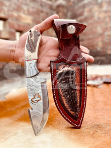 Cuchillo de caza OEM Wirecut de acero de Damasco, tipo Skinner, con mango de asta de ciervo, hoja fija, para camping, actividades al aire libre y EDC, con funda de cuero. - Product Image 4