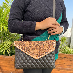 Bolso cruzado de cuero de vaca hecho a mano al por mayor de alta calidad para bolso de hombro de diseño acolchado de moda para mujer - Product Image 2
