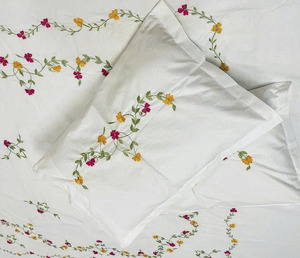 Custom Embroidery Pretty Floral 100% Cotton Duvet Cover <b>Sets</b> Classical Style Home <b>Bedding</b> <b>Sets</b> Machine Washable Home Wedding - Product Image 2