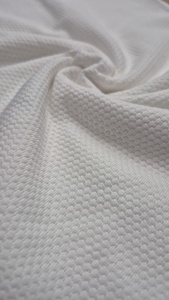 Tela de Algodón y Poliéster Tejida, Ligera y Transpirable, con Textura de Palomitas de Maíz, para Kimonos, Ropa de Estar por Casa, Tops y Chaquetas, 240-250 GSM, 51 Pulgadas de Ancho - Product Image 6