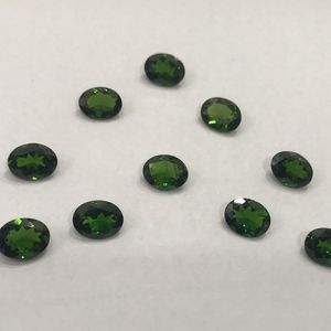 Diopside Vert Naturel Taillé Ovale, Pierres Précieuses Non Montées pour la Fabrication de Bijoux, Pierres Calibrées Facettées de Qualité Gemme, Vente en Gros - Product Image 6
