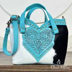 Sac fourre-tout tendance en cuir repoussé turquoise en forme de cœur, en cuir de vachette premium, avec bandoulière, collection Mars 2026 - Product Image 1