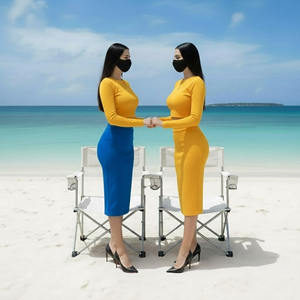 Conjunto de faldas personalizadas OEM de alta calidad para mujer, top corto con capucha y estampado de logotipo informal, conjunto de faldas con capucha para invierno. - Product Image 4