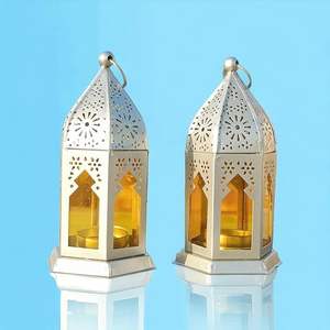 Lanterne en fer marocaine avec support pour bougie T-Light, lanterne suspendue décorative de collection antique pour la décoration de la maison - Product Image 2