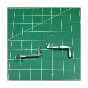 Pièces de machine à coudre industrielle LOOPER 2129311 pour YAMATO - Product Image 1