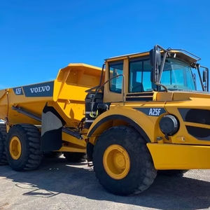 Camión Volquete Amarillo Volvo A25E con Bomba de Motor y PLC, 4 Años de Garantía y Alta Eficiencia Operativa - Product Image 5