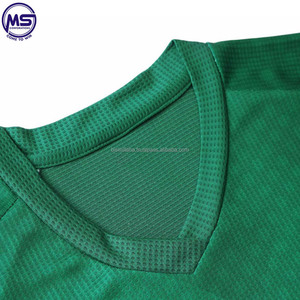 Conjunto de Camiseta de Fútbol Verde para Hombre, Cuello en V, Sin Mangas, Sólida, Transpirable, Absorbente de Humedad, Poliéster, Uniforme Personalizado con Nombre de Equipo, para Adultos - Product Image 4