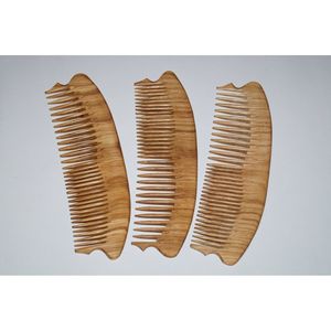 Peine de Madera Antiestático Ideal para Viajes, Diseño de Madera Natural para Hombres y Mujeres, Categoría de Productos de Artesanía en Bambú y Madera - Product Image 5