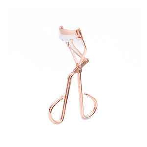 Rizador de Pestañas de Acero Inoxidable de Alta Calidad con Agarre Profesional y Logotipo Personalizado, Herramienta de Maquillaje Desechable para Uso en Salones de Belleza - Product Image 4