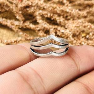 Anillo Boho de Latón con Triple Chevron en Forma de V, Plateado, Joyería Unisex al por Mayor - Product Image 6