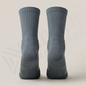 Calcetines Deportivos Personalizados con Logotipo, Transpirables, Duraderos, Suaves, para Gimnasio, en Paquete de Pares, para Hombre y Mujer - Product Image 2