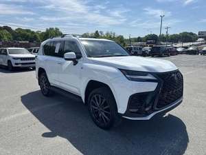 LX 600 F 2023 Usado, SUV de Lujo de Tamaño Grande (Paquete Deportivo) - Product Image 5