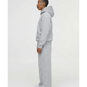Ensemble survêtement gris chiné pour homme : pantalon de survêtement ample en molleton de coton épais à jambe droite et sweat à capuche – Fabrication sur mesure - Product Image 3