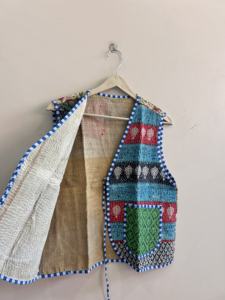 Chaleco Unisex Hecho a Mano con Estampado Kantha, Chaqueta de Verano India - Product Image 5