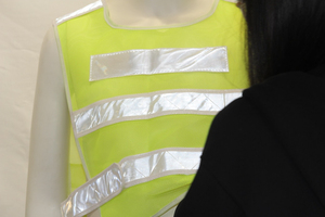 Hi Visibility Reflective Safety Vest Polyester Workwear with Pockets for <b>Construction</b> Use - Product Image 3
