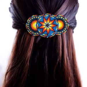 Pinza para el cabello con bordado hecho a mano y cuentas de semillas, elegante para uso diario y fiestas, accesorio de moda para mujer. - Product Image 2