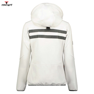 Meilleure Vente Veste Softshell Réversible Imprimée Tricotée de Haute Qualité pour Femme Nouvelle Arrivée Imperméable Personnalisée Nouveau Design - Product Image 2