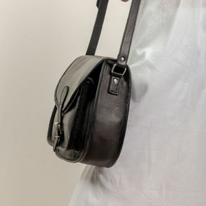 Wholesale Genuine Leather Women's Shoulder Bag High Quality Leather <b>Wristlet</b> Handbag Luxury Designer Crossbody Sling Bag - Product Image 3