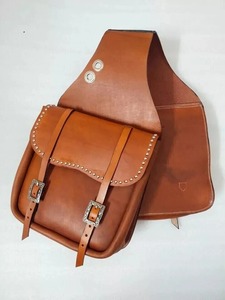 Sacoche de selle classique en cuir véritable de qualité supérieure pour chevaux de randonnée, disponible à un prix compétitif - Product Image 6
