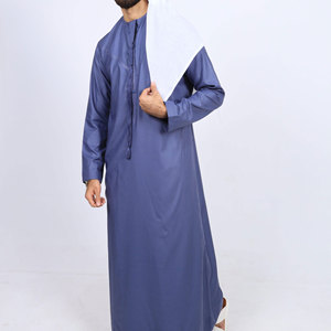 Usine OEM de thobes, vêtements islamiques sur mesure avec une coupe moderne pour les marques de vêtements mondiales et l'exportation - Product Image 3