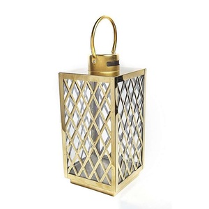 Magnificent Factory Bulk Selling Glorious Metal & Glass Candle <b>Lantern</b> In <b>Gold</b> Finish Candle <b>Lantern</b> for Home Decor - Product Image 1