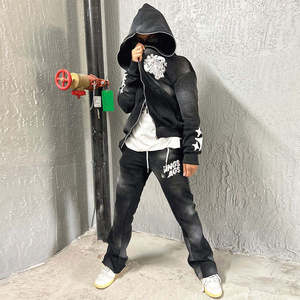 Sudadera con capucha y cremallera completa unisex de talla grande, transpirable, ecológica, con estampado personalizado, y pantalones de chándal lisos teñidos. - Product Image 1