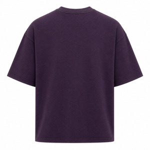 Camisetas Oversize de Gimnasio y Streetwear, Camiseta Gráfica Aubergine Y2K, Camiseta Streetwear con Pedrería y Escritura Puff, Ajuste Relajado - Product Image 4