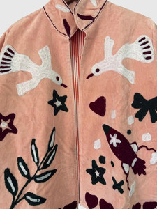 Veste matelassée rose brodée à la main avec des oiseaux et des fleurs, col mandarin, manches longues, vêtement d'automne pour femmes - Product Image 5