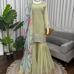 Ramdev Trading - Conjunto de Sharara de Alta Calidad para Fiesta, con Tela Chinnon Pesada, Faux Georgette, Bordado con Hilos y Lentejuelas, Moda India para Mujer - Product Image 1