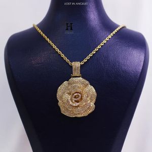 Collar con Colgante de Flor de Rosa Iced Out, Joyería Hip Hop, Micro Pavé 3D, Moissanita VVS, Diamante Cultivado en Laboratorio, Colgante Floral para Mí - Product Image 1