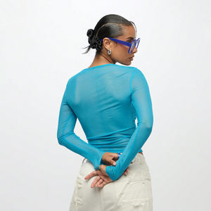 เสื้อยืดตาข่ายแขนยาวคอโอแบบสลิมฟิตสำหรับผู้หญิง ผ้าฝ้ายเนื้อดี ดีไซน์เซ็กซี่ เหมาะสำหรับใส่ไปเที่ยวคลับ - Product Image 2