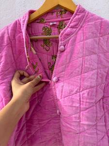 เสื้อแจ็คเก็ตผ้ากำมะหยี่สีชมพูพิมพ์ลายเสือแบบกลับด้านได้  บุด้วยผ้าฝ้าย  ทรงยาว  ระบายอากาศได้ดี  เป็นมิตรกับสิ่งแวดล้อม  สำหรับผู้หญิง  เสื้อโค้ทฤดูหนาว  งานแฮนด์เมด - Product Image 3
