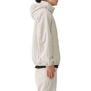 Veste coupe-vent à capuche unie beige clair pour homme, fermeture éclair, style décontracté, vêtement d'extérieur sportif pour le printemps - Product Image 2