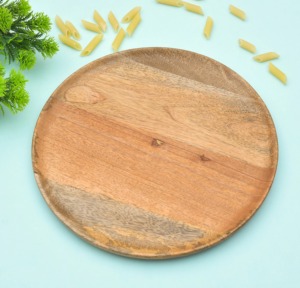 Ensemble de 4 assiettes rondes en bois faites à la main, plateau en bois naturel, vaisselle moderne écologique, plateau de service - Product Image 4
